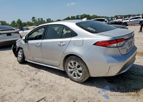 2020 Toyota Corolla Le z USA, uszkodzony, nr VIN JTDEPRAEXLJ044702
